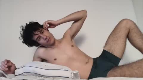 Snapshot of andrestorres0 chatting on February 23, 2025, 3:51 pm Andres Torres online show from February 23, 2025, 3:51 pm