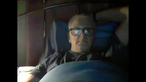 Andrew online show from May 15, 2026, 11:01 pm