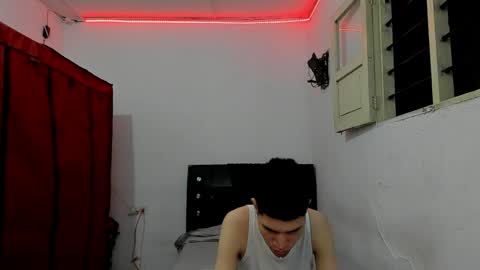 andrew_2811 online show from April 9, 2026, 7:14 am