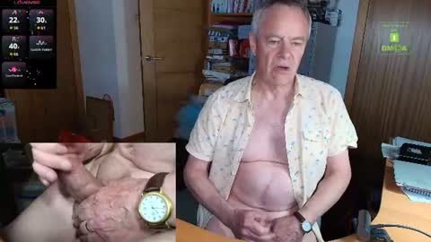 Snapshot of andrew_9999 chatting on June 10, 2026, 9:46 pm Andrew online show from June 10, 2026, 9:46 pm