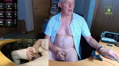 Snapshot of andrew_9999 chatting on July 20, 2026, 10:23 pm Andrew online show from July 20, 2026, 10:23 pm