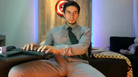 Andrew online show from September 14, 2025, 6:34 am