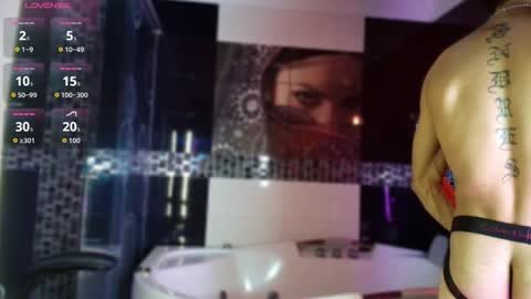 andrew_haalls online show from February 12, 2026, 10:05 pm