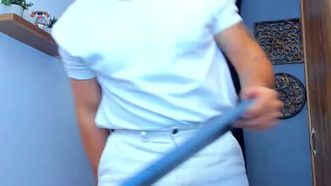 Andrew Diaz online show from March 21, 2026, 9:36 am