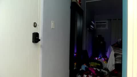 andrewgennie online show from December 8, 2024, 2:18 am