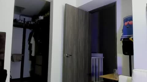 Snapshot of andrewjohnson0 chatting on July 25, 2026, 3:37 am Andrew Johnson online show from July 25, 2026, 3:37 am