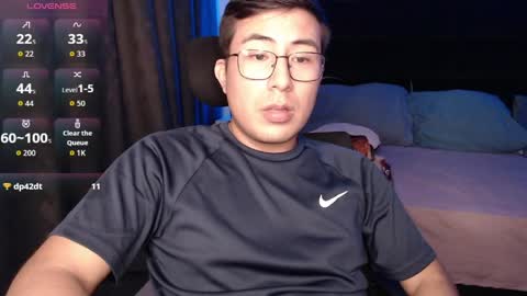 andrewmhilton_ online show from April 10, 2026, 6:51 am