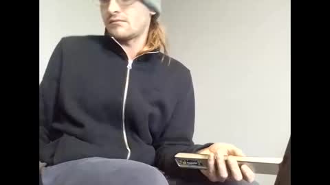 andrewwhitby online show from December 15, 2025, 11:25 am