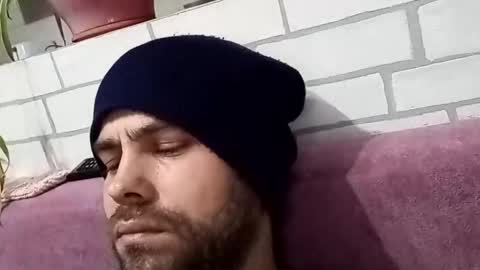 andrey21q online show from February 8, 2026, 5:05 pm