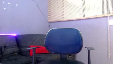 ANDY online show from October 22, 2025, 2:17 pm