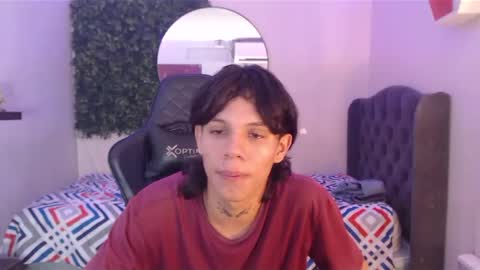 andy_dan1 online show from February 10, 2025, 7:28 pm