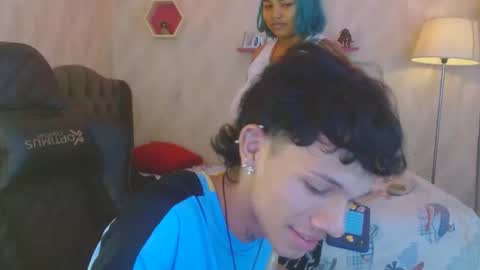 andy_dan1 online show from November 11, 2025, 4:40 pm