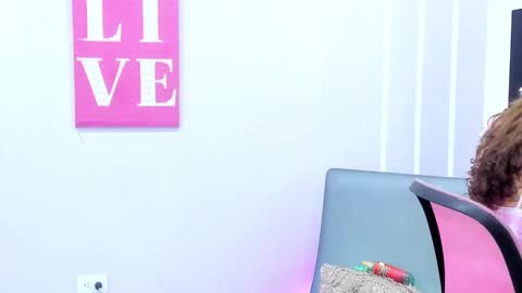 Andrea online show from February 6, 2025, 11:32 am