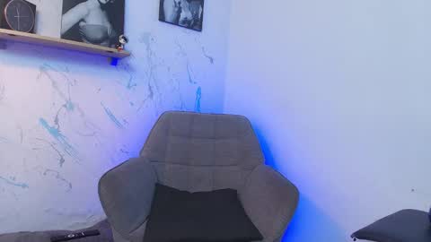 ANDY online show from November 12, 2025, 9:47 pm