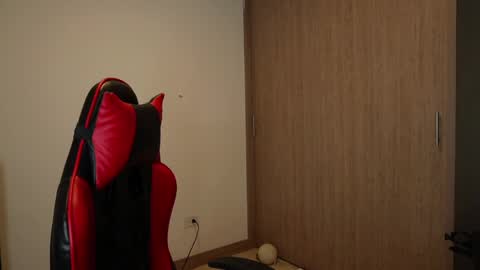 my onlyfans     online show from September 22, 2025, 10:06 am