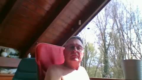 andybayern online show from April 18, 2026, 11:25 am