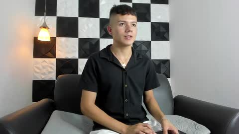 Snapshot of andyfame11 chatting on September 22, 2025, 7:16 pm andyfame11 online show from September 22, 2025, 7:16 pm