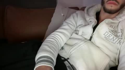 Snapshot of andyfromholland chatting on January 10, 2026, 8:21 pm andyfromholland online show from January 10, 2026, 8:21 pm