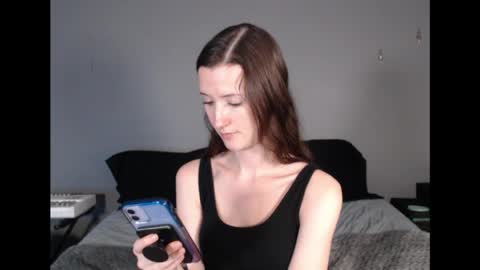 andyhayes69 online show from April 12, 2026, 11:32 pm