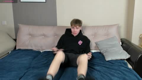 Mandy and Andy online show from October 5, 2025, 7:45 pm