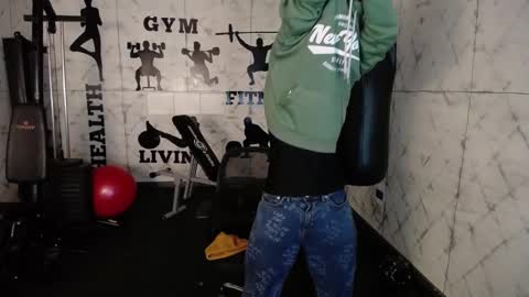 Snapshot of andyjoy_ chatting on December 28, 2024, 11:52 am Andy Joy online show from December 28, 2024, 11:52 am
