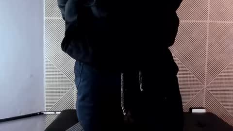 Snapshot of andyjoy_ chatting on January 20, 2025, 11:56 am Andy Joy online show from January 20, 2025, 11:56 am