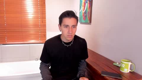 Snapshot of andyjoy_ chatting on January 20, 2025, 2:57 pm Andy Joy online show from January 20, 2025, 2:57 pm
