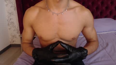 Snapshot of andyjoy_ chatting on January 22, 2025, 5:28 pm Andy Joy online show from January 22, 2025, 5:28 pm