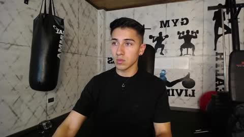 Snapshot of andyjoy_ chatting on February 3, 2025, 5:03 pm Andy Joy online show from February 3, 2025, 5:03 pm