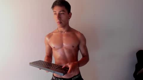 Snapshot of andyjoy_ chatting on February 15, 2025, 1:49 pm Andy Joy online show from February 15, 2025, 1:49 pm