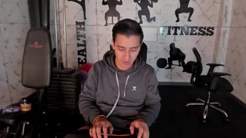 Snapshot of andyjoy_ chatting on February 28, 2025, 10:41 am Andy Joy online show from February 28, 2025, 10:41 am