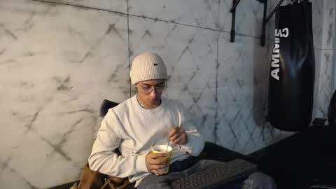 Andy Joy  online show from March 2, 2026, 12:01 pm