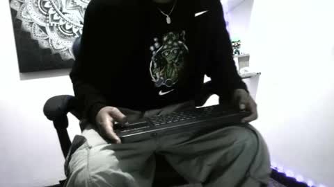 Snapshot of andykings_1 chatting on April 13, 2026, 3:45 am Andy Kings online show from April 13, 2026, 3:45 am