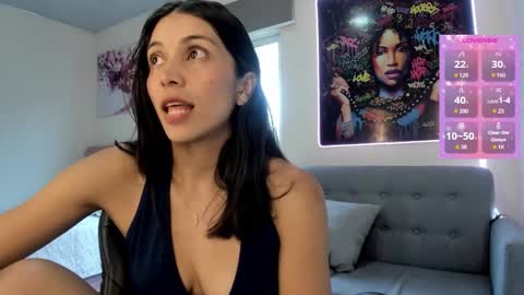 Andrea online show from October 31, 2025, 3:35 pm