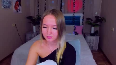 Anfisa online show from March 11, 2025, 5:13 pm