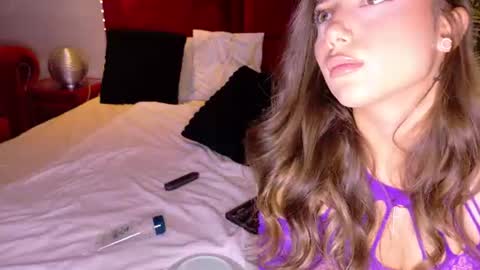 angel__vibe online show from June 11, 2026, 9:57 pm