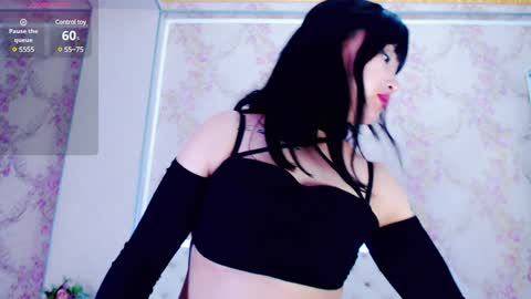 angel_asia_ online show from January 14, 2025, 8:59 pm