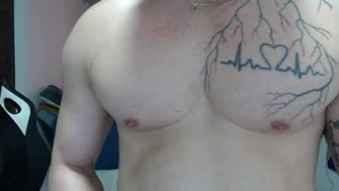 Angel Curl online show from April 4, 2026, 4:04 pm