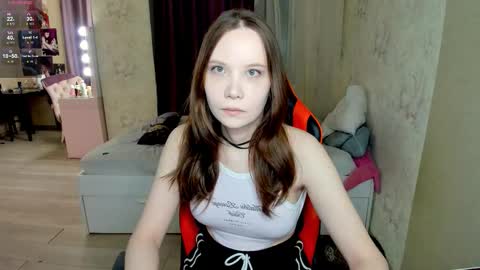 Fallen Angel online show from November 26, 2025, 11:28 pm