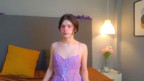 Snapshot of angel_shiny chatting on January 18, 2025, 12:36 pm Angel online show from January 18, 2025, 12:36 pm