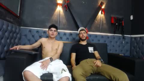 Snapshot of angel_villareal_ chatting on February 6, 2026, 5:45 am angel_villareal_ online show from February 6, 2026, 5:45 am