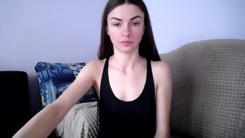 Zoe online show from March 4, 2025, 9:18 am