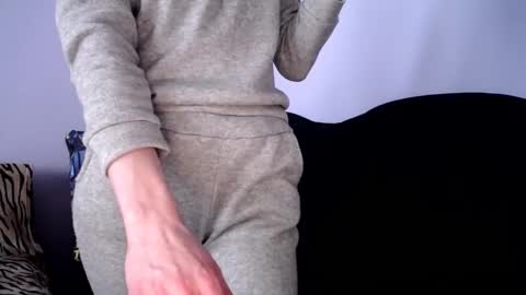 Zoe online show from January 15, 2026, 9:47 am