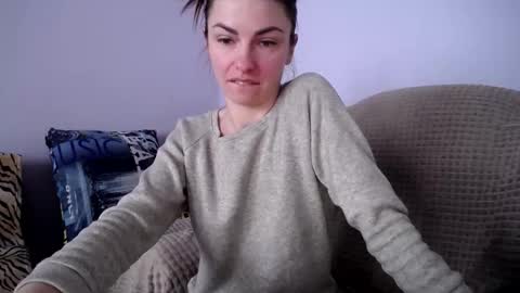 Zoe online show from February 19, 2026, 10:11 am