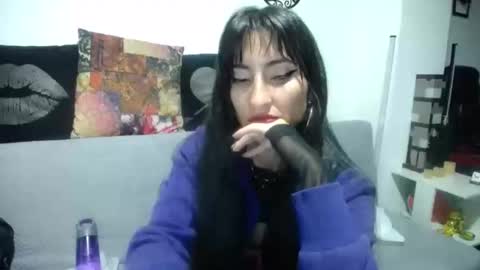  Angela  online show from March 6, 2025, 5:03 am