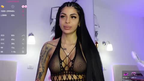 Angela online show from March 4, 2025, 10:24 am