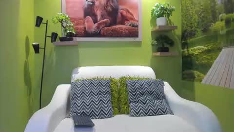 angela_rendon online show from July 21, 2026, 11:01 am