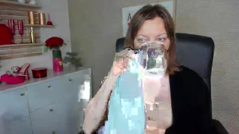 Angela online show from March 24, 2026, 6:40 am