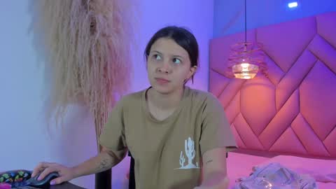 ANGELA online show from January 29, 2025, 12:02 pm