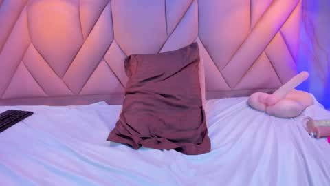 ANGELA online show from February 21, 2025, 4:59 pm